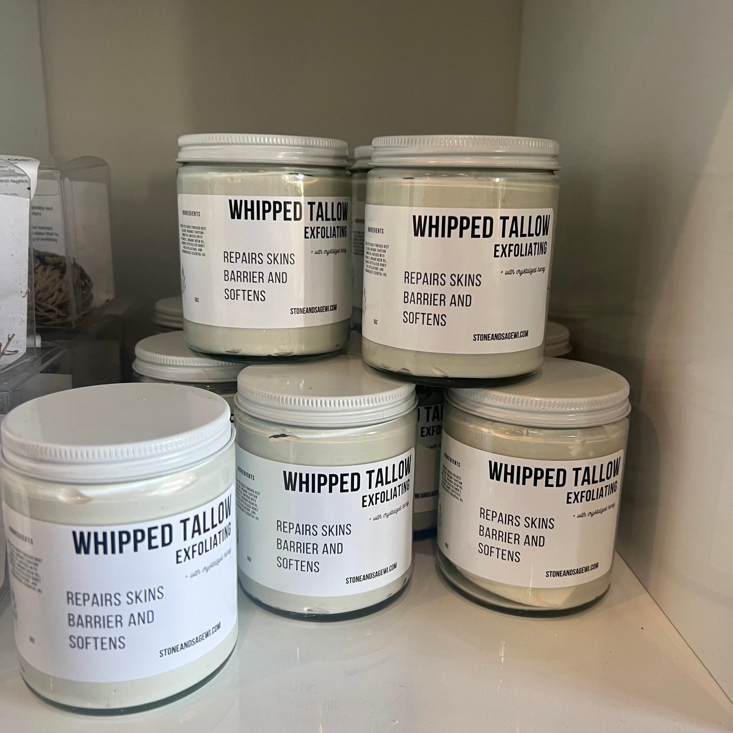 EXFOLIATING TALLOW WHIP WITH HONEY