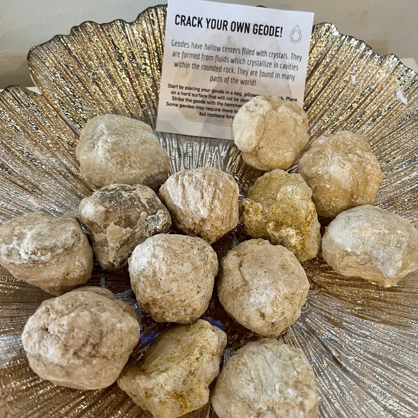 CRACK YOUR OWN GEODE