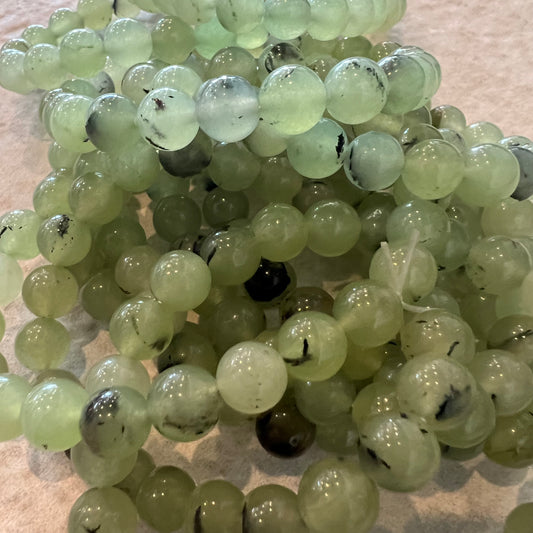 PREHNITE BEAD BRACELET