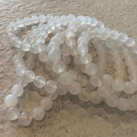 WHITE AGATE BEAD BRACELET