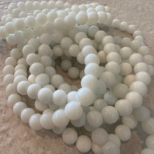 WHITE ONYX BEAD BRACELET